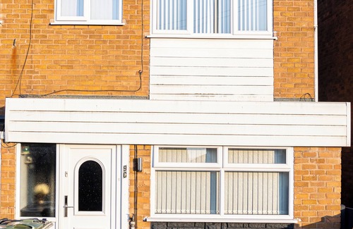 Dudley House | Stunning 3bedroom Home Ideal for Long & Short Stay