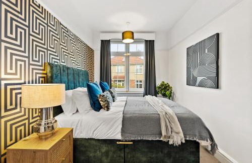 Horfield House | Stunning 4-bed - Garden - Sleeps 14
