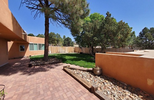 Sandia Heights South House | Stunning 4- bedroom Sandia Heights home w/mountain and city views!