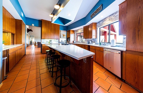 Cedar Creek House | Stunning 400 Acre Ranch Close to Austin and COTA