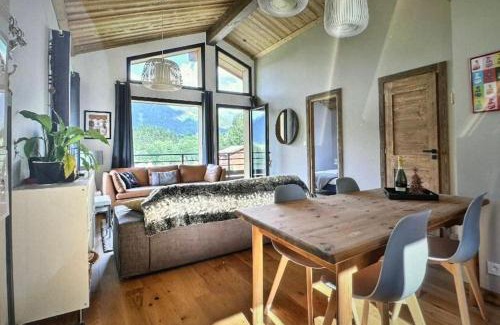 La Cote-d'Arbroz Apartment | Stunning apartment- mountain views near Morzine