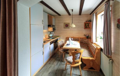 Arrach Apartment | Stunning Apartment In Arrach