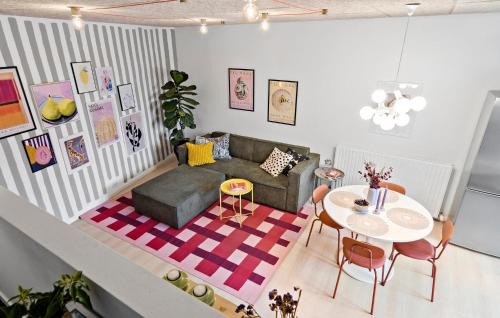 Kjellerup Apartment | Stunning Apartment In Kjellerup With Kitchen