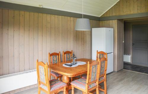 Ljordal Apartment | Stunning Apartment In Ljørdalen