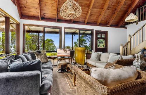 Scarborough House | Stunning Cabin Retreat By The Sea