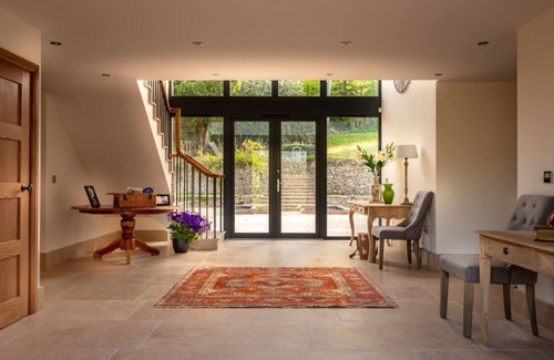Inchbrook House | Stunning Cotswold Contemporary House set in the vineyards of Woodchester Valley