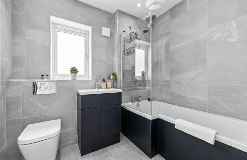 Cambridge House | Stunning Detached Property