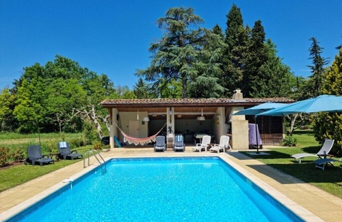 Mirepoix House | Stunning Domaine, heated pool and large gardens, Mirepoix 4km Carcassonne 35km