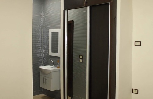 Al Kafrayn House | stunning guesthouse