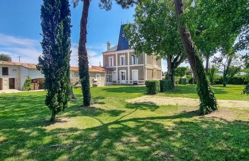 Etaules House | Stunning home in étaules with WiFi