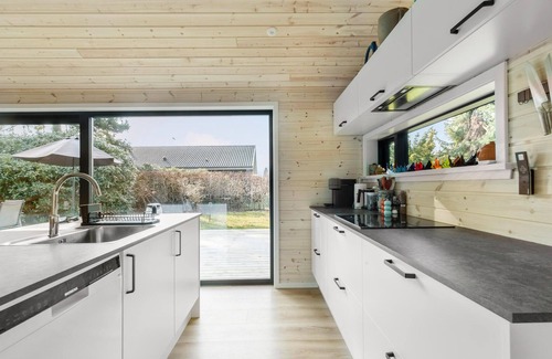Dronningmolle House | Stunning home in Dronningmølle