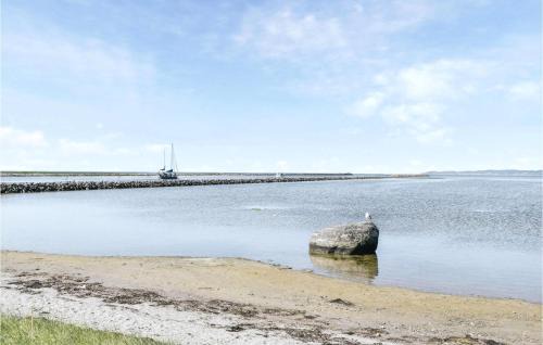 Øer Strand House | Stunning Home In Ebeltoft With Kitchen