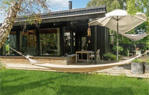 Øer Strand House | Stunning Home In Ebeltoft With Kitchen