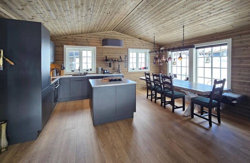 Fla Municipality House | Stunning home in Eggedal with WiFi