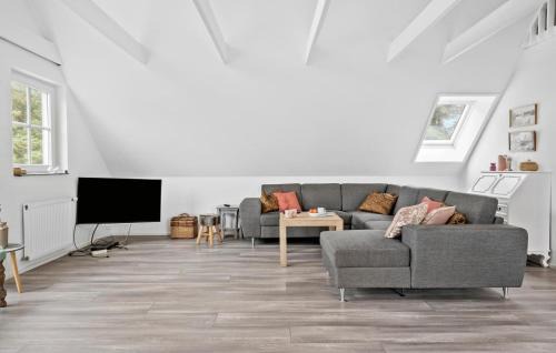 Harboore House | Stunning Home In Harboøre With Wifi