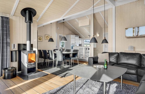 Bjerregaard House | Stunning home in Hvide Sande with sauna