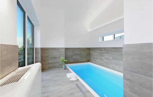 Lembruch House | Stunning Home In Lembruchdümmer See