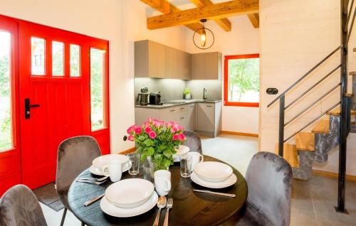 Debina House | Stunning Home In Rowy With Wifi