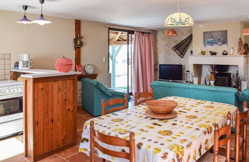 Sainte-Gemme House | Stunning home in Sainte Gemme