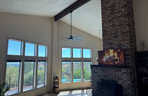 Red Bluff House | Stunning large 3-bedroom house in lovely Red Bluff with AC, WiFi