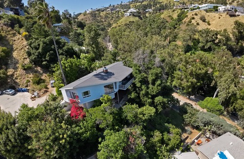 Hollywood Hills West House | Stunning Laurel Canyon Midcentury Modern-Best Location-Great Views!
