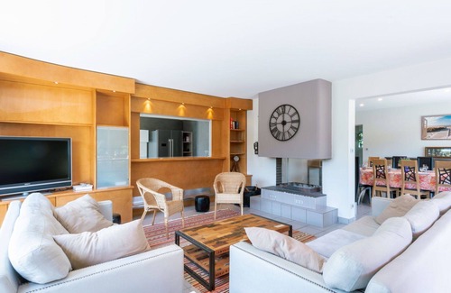 Agon-Coutainville House | Stunning private villa for 12 people with TV, terrace and pets allowed