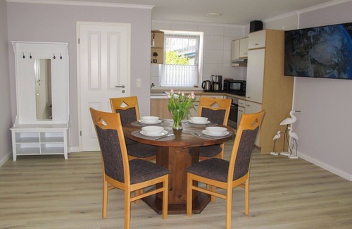 Loissin House | Stunning private villa for 4 guests with WIFI, A/C, TV, terrace and pets allowed
