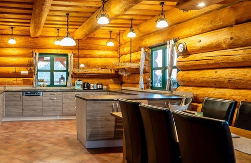 Benesov nad Cernou House | Stunning private villa for 12 people with WIFI, patio and pets allowed