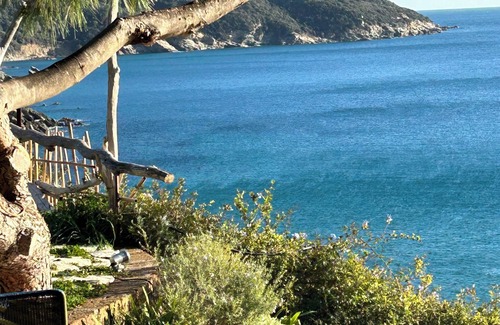 Monte Argentario Villa | Stunning Seafront Villa Cornovaglia Private Access to the Sea