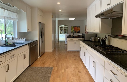 Eldridge House | Stunning Sonoma Private Retreat