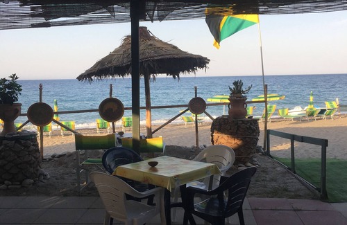 Calopezzati House | Stunning views from this beautifully located house in the heart of Calopezzati.