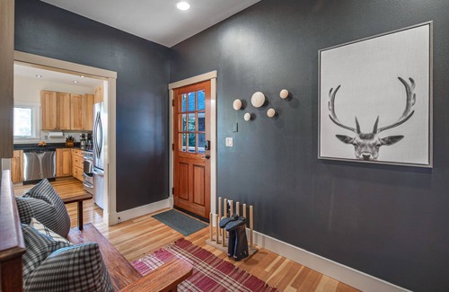 Rosario House | Stunning Views, Game Room, Minutes to Town, Sleeps 12