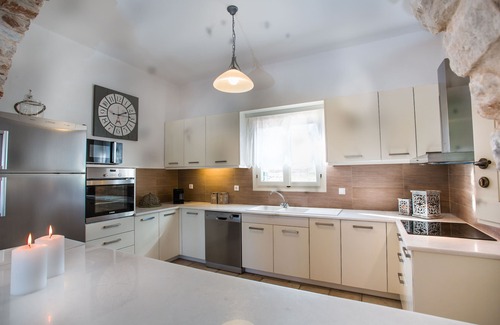 Paros Villa | Stunning Villa With Pool.