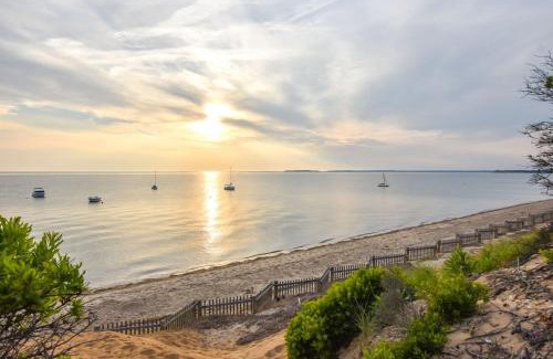 North Eastham House | Stunning Water Views by Private Beach