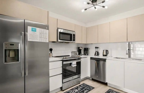 Ojus Apartment | Stylish 1BR Apt in Aventura★Pet Friendly★Pool★BBQ