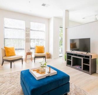 First Ward Apartment | Stylish 2-Bedroom Apt in Charlotte with Free Parking