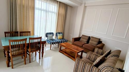 Dehradun Apartment | Stylish 2 BHK Near ISBT & Rajpur Road