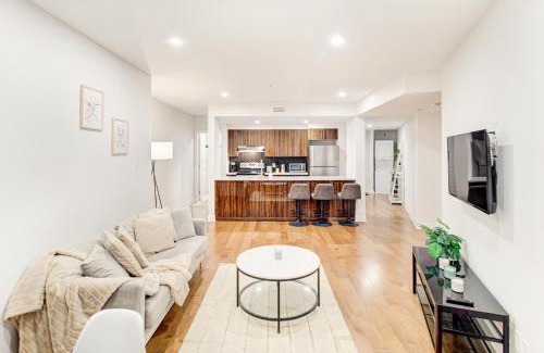 Latin Quarter Apartment | Stylish 2BR Apt in Downtown MTL
