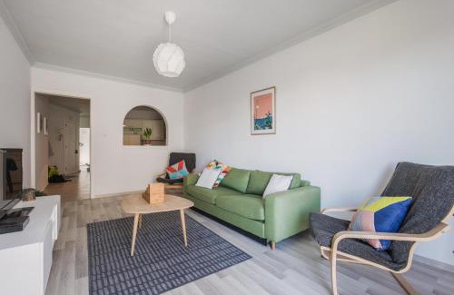 Il-Balluta Apartment | Stylish 3 Bedroom Apartment - St. Julians - 5 mins from Balluta Bay