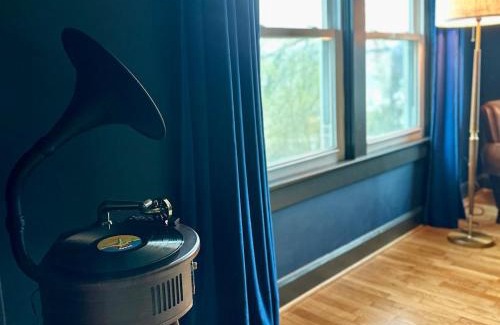 Frankfort House | Stylish 3BR with Patio Walk to State Capitol