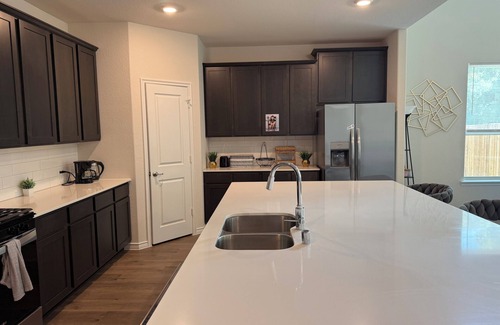 Forney House | Stylish 4BR Home w/Patio & Garage Near Dallas