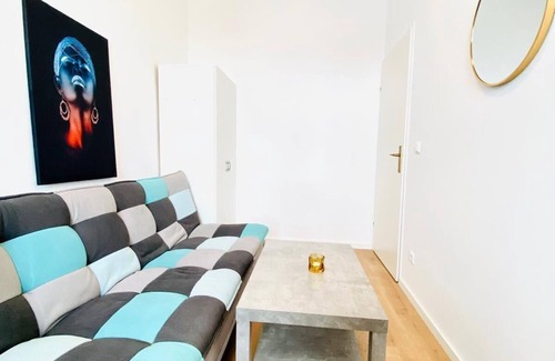 Rudolfsheim-Funfhaus Apartment | Stylish 5BR 7min to Westbahnhof