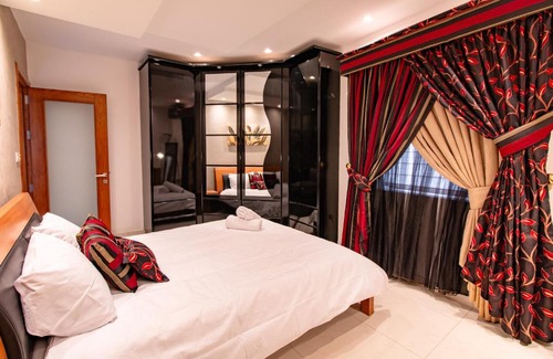 Is-Swatar House | Stylish Corner Maisonette - Sunflower