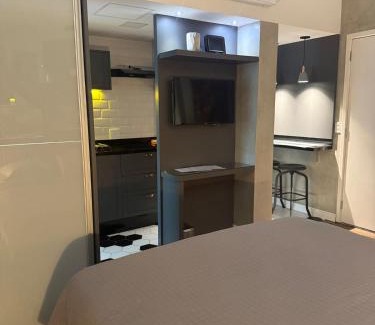 Consolacao Apartment | Stylish & Cozy Central Studio