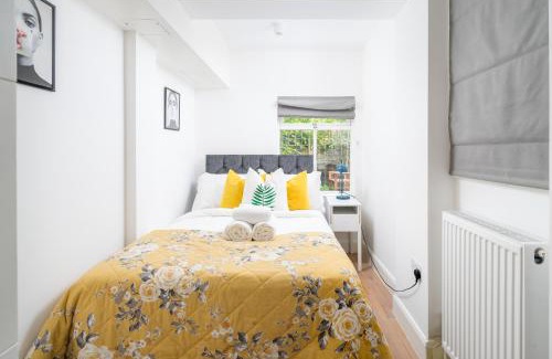 Notting Hill Apartment | Stylish flat with garden in Notting Hill