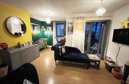 Sutton Cross Apartment | Stylish one-bedroom apartment. Your retreat in the heart of Dublin!