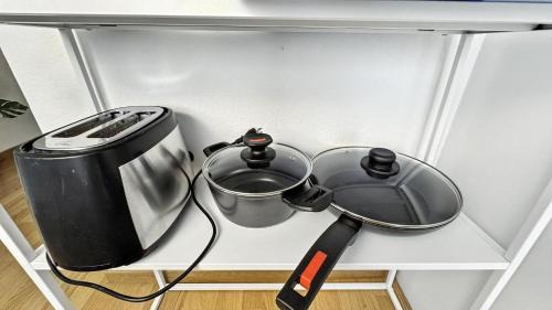 District 6 Apartment | Stylish studio in city center - Crown 36