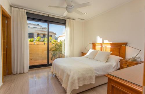 Javea House | Stylish townhouse - RESORT facilities