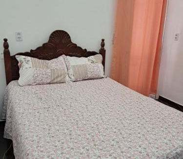 Curio-Utinga House | Suíte 1 Cama de casal e uma de solteiro Cop30
