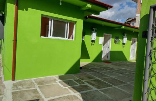 Vila Britania Apartment | Suíte Privativa - Casa dos avós 2